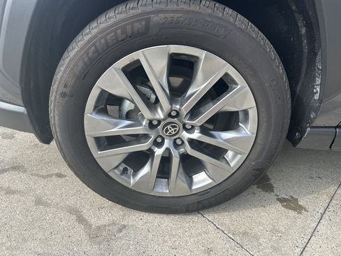 Used 2024 Toyota RAV4 XLE Premium w/ Weather Package image 17