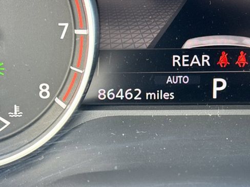 Used 2022 Nissan Rogue SV AWD/4WD image 18