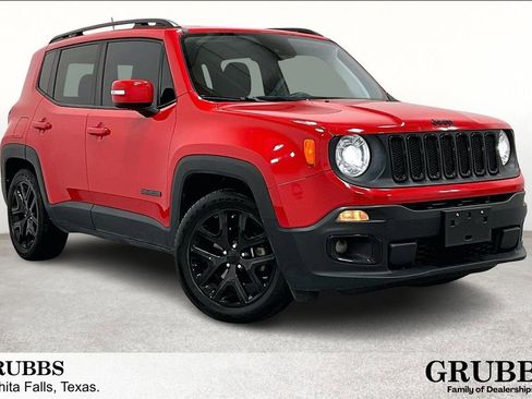 Used 2018 Jeep Renegade Altitude w/ Advanced Technology Group image 1