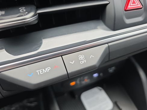 Certified 2025 Kia K4 GT-Line w/ GT-Line Premium Package FWD image 16