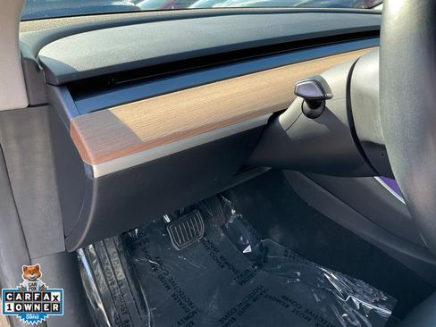 Used 2018 Tesla Model 3 Long Range image 18