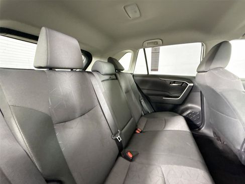 Certified 2025 Toyota RAV4 XLE image 38