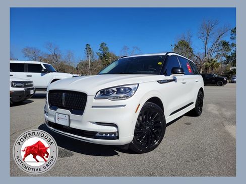 Used 2023 Lincoln Aviator Reserve w/ Equipment Group 201A image 1