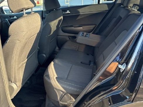 Used 2019 Kia Sportage LX image 17
