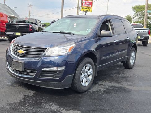 Used 2016 Chevrolet Traverse LS FWD image 4