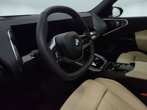 Used 2026 BMW X3 xDrive30 w/ Premium Package AWD/4WD image 4