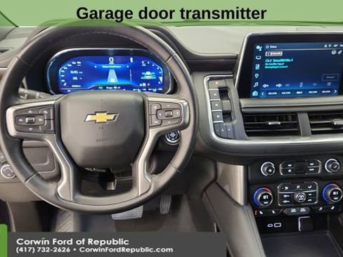 Used 2024 Chevrolet Suburban LT image 15