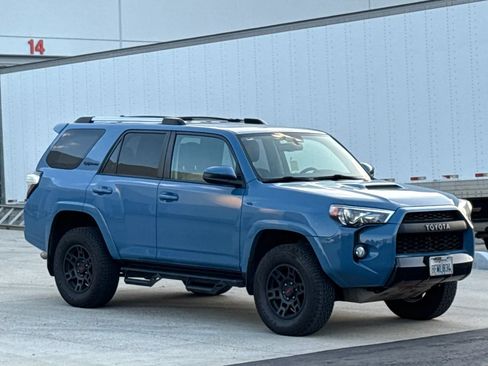 Used 2018 Toyota 4Runner TRD Pro AWD/4WD image 2