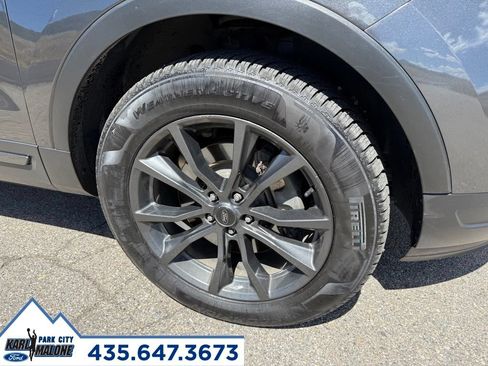 Used 2019 Ford Explorer XLT w/ Equipment Group 202A AWD/4WD image 9
