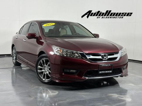 Used 2015 Honda Accord Touring image 1