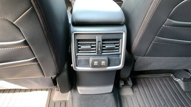 Used 2023 Subaru Forester Limited AWD/4WD image 23