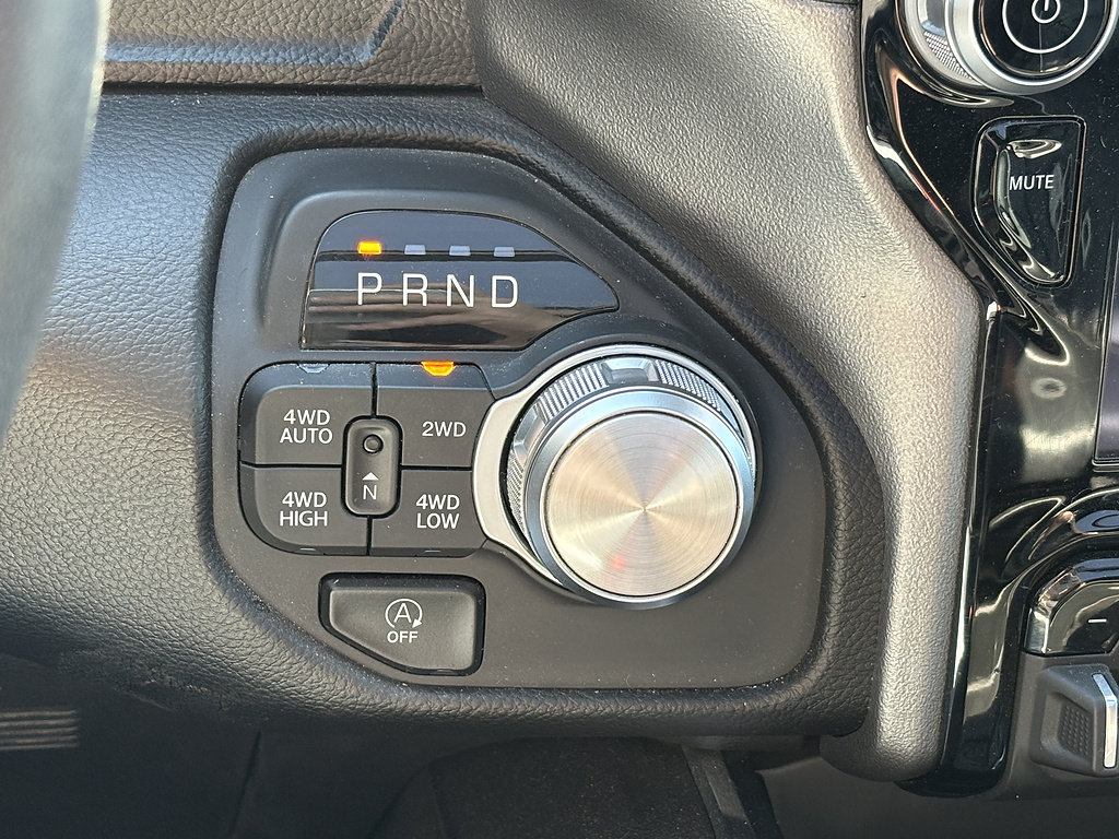 Used 2025 RAM 1500 Laramie w/ Laramie Southwest Edition AWD/4WD image 14