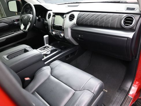 Used 2020 Toyota Tundra Platinum AWD/4WD image 39