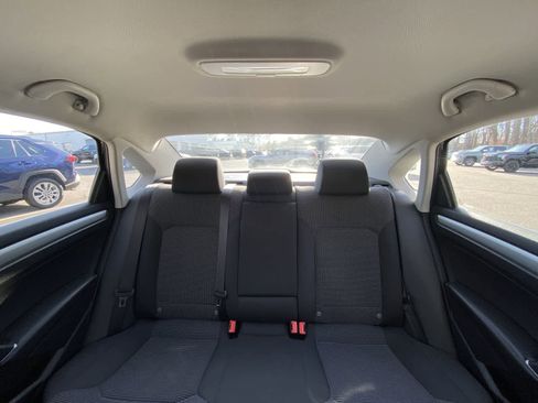 Used 2016 Volkswagen Passat 1.8T S image 31