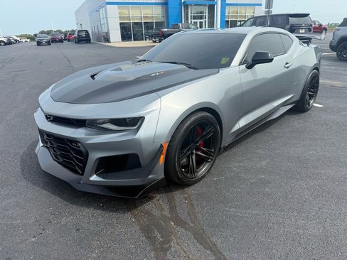 Used 2023 Chevrolet Camaro ZL1 image 3