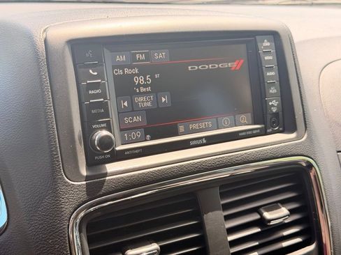 Used 2017 Dodge Grand Caravan SE w/ Power Window Group FWD image 29