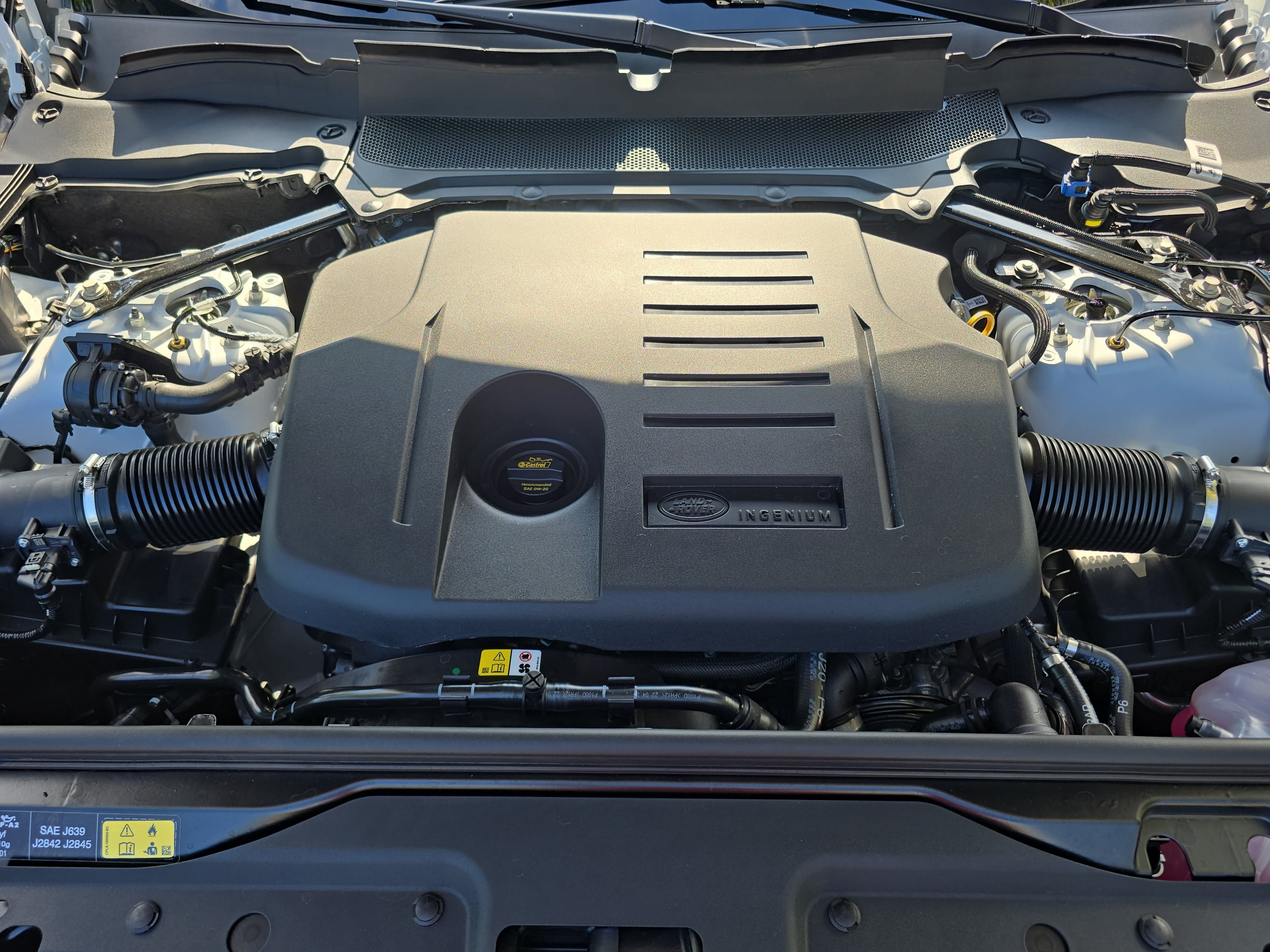New 2026 Land Rover Discovery Limited Edition AWD/4WD image 31
