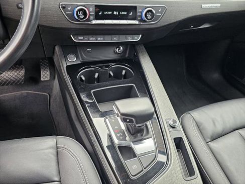 Used 2020 Audi A4 2.0T allroad Premium Plus w/ Premium Plus Package AWD/4WD image 11