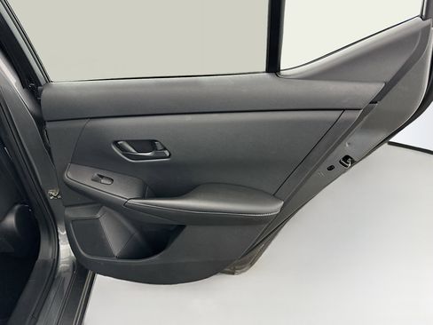 Used 2024 Nissan Sentra SV image 30