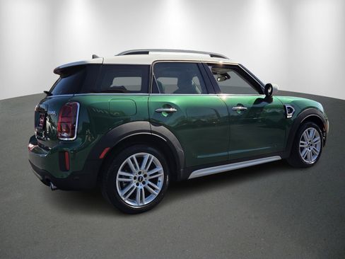 Certified 2024 MINI Cooper Countryman S w/ Signature Upholstery Package image 7