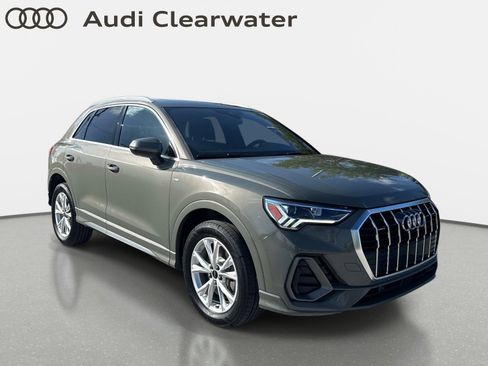Certified 2025 Audi Q3 2.0T Premium AWD/4WD image 6