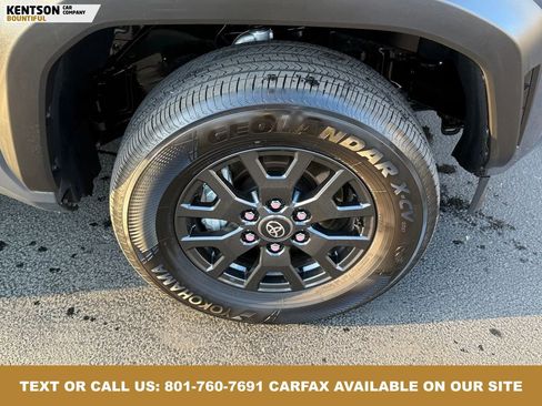 Used 2025 Toyota 4Runner SR5 image 16