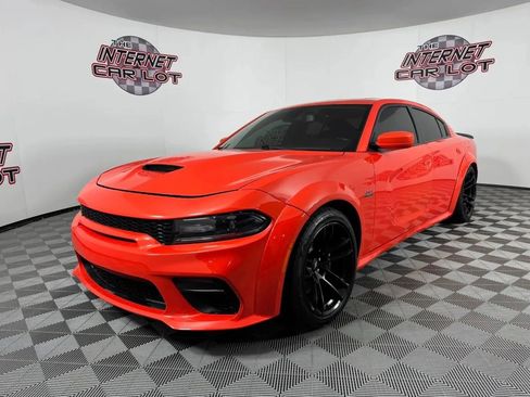 Used 2020 Dodge Charger Scat Pack RWD image 3