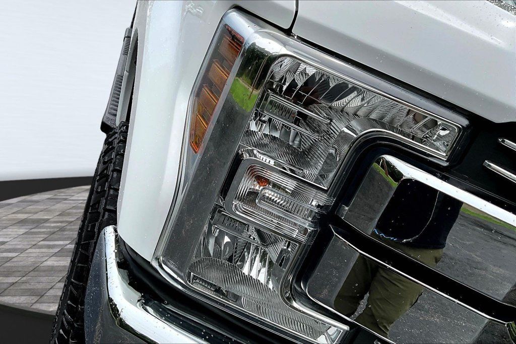 Certified 2019 Ford F250 Lariat w/ Lariat Value Package AWD/4WD image 37