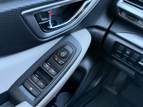 Used 2021 Subaru Forester Premium image 28