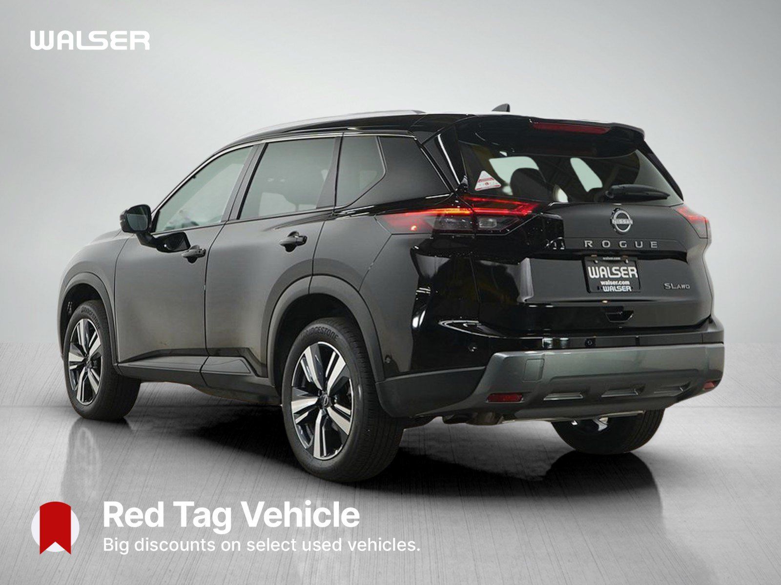 Used 2026 Nissan Rogue SL AWD/4WD image 3