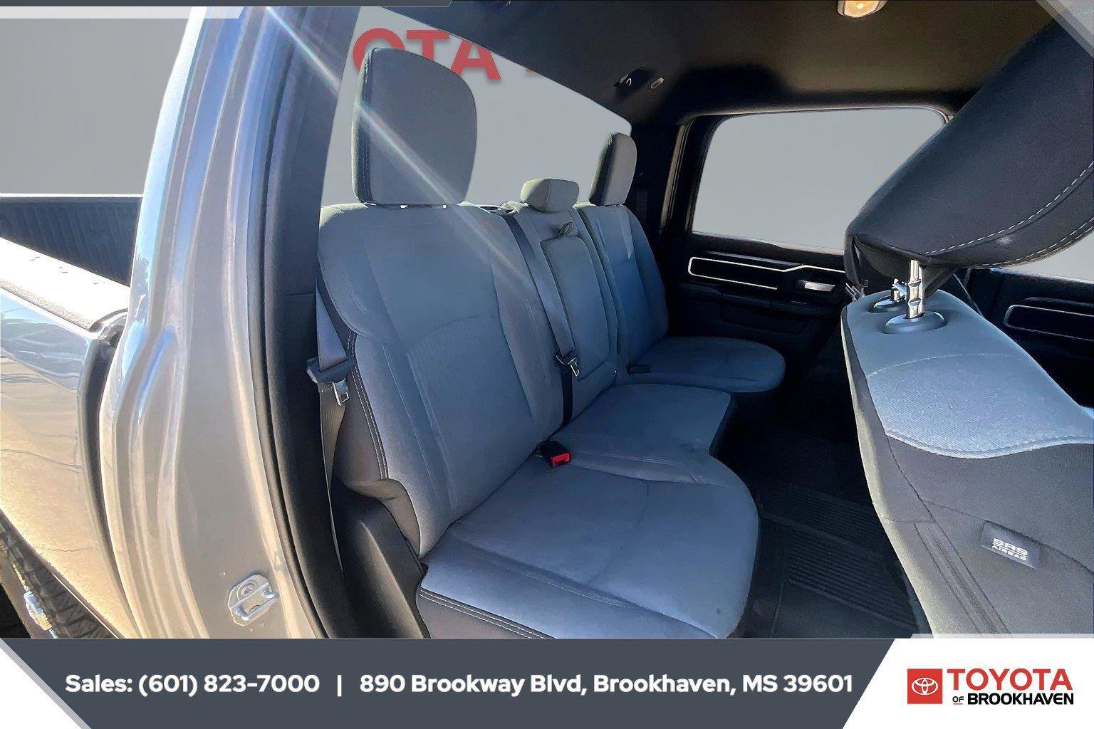 Used 2024 RAM 2500 Big Horn AWD/4WD image 20