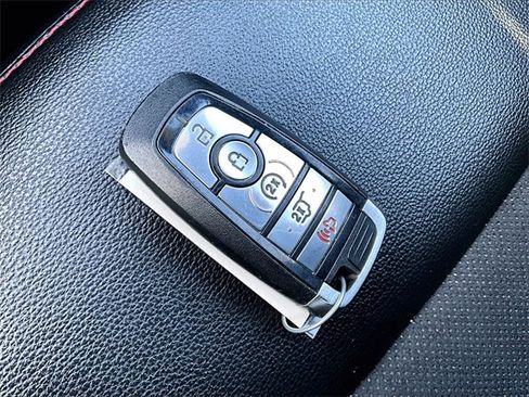 Used 2022 Ford Explorer ST-Line w/ Class IV Trailer Tow Package image 11