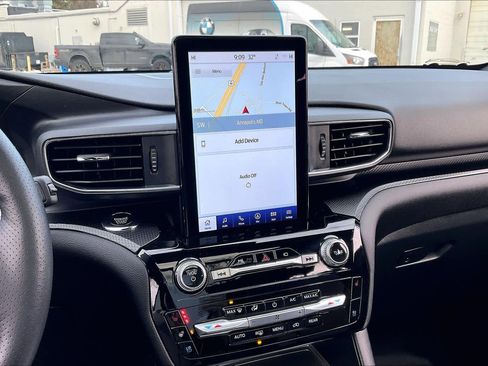 Used 2023 Ford Explorer ST w/ Equipment Group 401A image 7