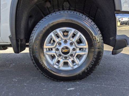 New 2026 Chevrolet Silverado 2500 W/T w/ WT Convenience Package image 13