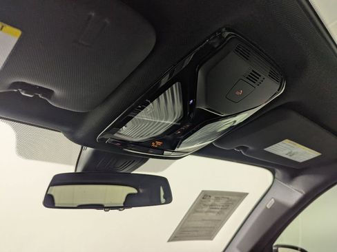 Used 2019 BMW X5 xDrive40i w/ Convenience Package image 16