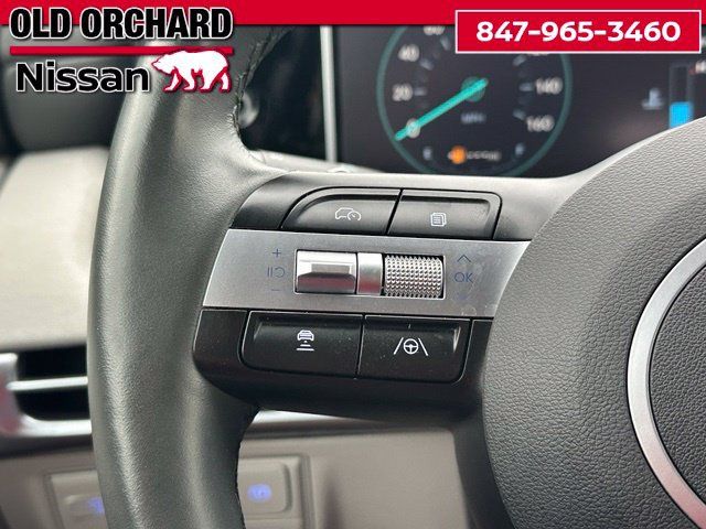 Used 2025 Hyundai Tucson Limited AWD/4WD image 19