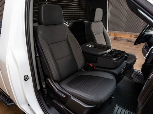 Used 2022 GMC Sierra 2500 SLE w/ SLE Convenience Package image 31