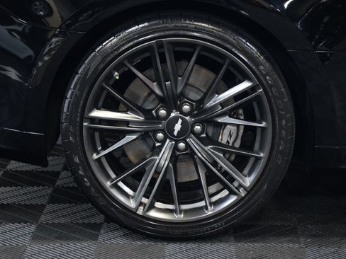 Used 2018 Chevrolet Camaro ZL1 RWD image 47