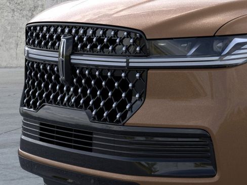 New 2026 Lincoln Navigator L Black Label AWD/4WD image 17