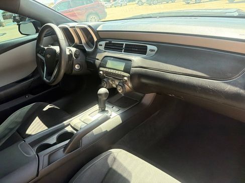 Used 2014 Chevrolet Camaro LS RWD image 27