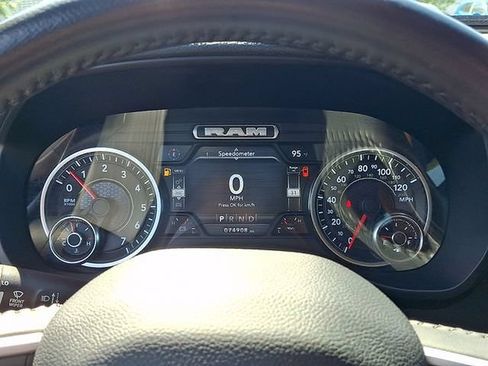 Used 2022 RAM 1500 Big Horn w/ Trailer Tow Group AWD/4WD image 17