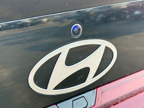 New 2026 Hyundai Elantra Sport FWD image 12