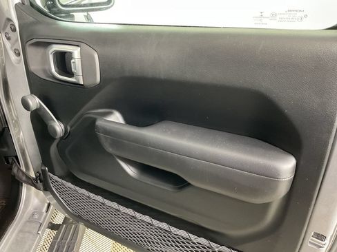 Used 2020 Jeep Wrangler Unlimited Sport AWD/4WD image 23