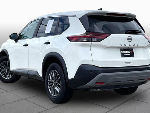 Used 2023 Nissan Rogue S image 10