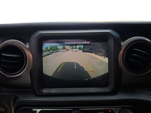 Used 2023 Jeep Wrangler Unlimited Sport AWD/4WD image 17