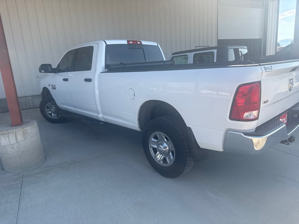 Used 2018 RAM 3500 SLT AWD/4WD image 3