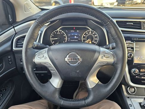 Used 2018 Nissan Murano SL w/ Moonroof Package image 21