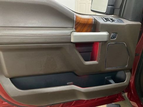 Used 2015 Ford F150 King Ranch w/ Equipment Group 601A Luxury AWD/4WD image 14