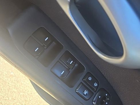 Used 2015 Kia Soul image 15