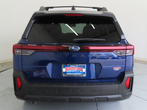 New 2026 Subaru Outback Limited image 5